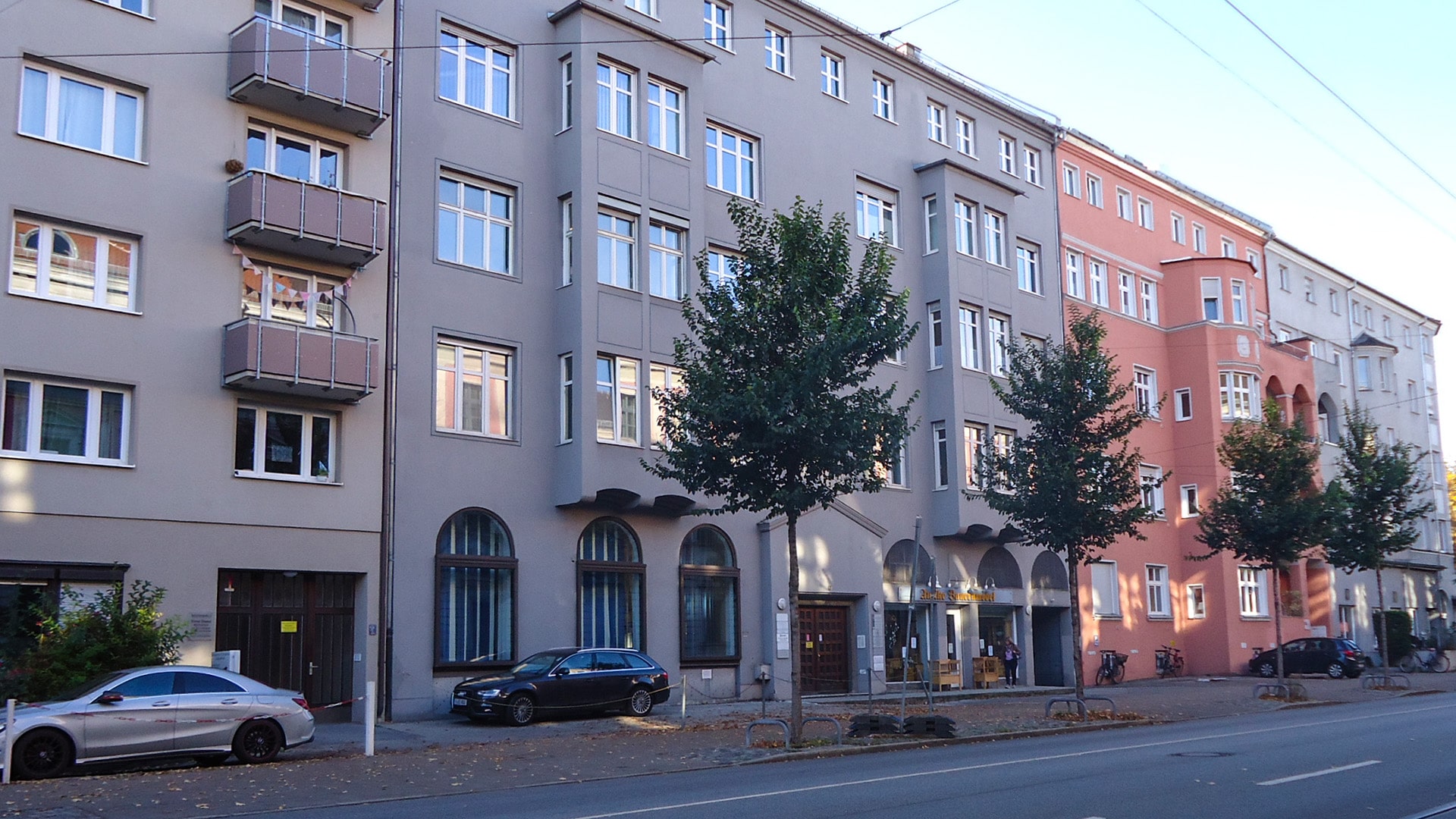 Exterior view of the KERN language school Augsburg