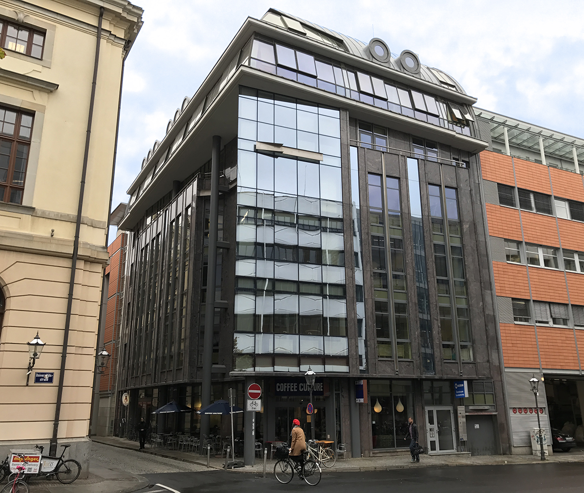 Exterior view of the KERN language school Leipzig